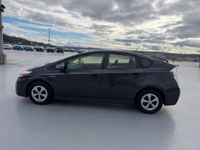 Used 2012 Toyota Prius Four w/ Deluxe Solar Roof Pkg FWD image 6
