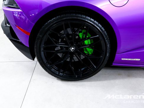 Used 2020 Lamborghini Huracan EVO AWD/4WD image 24