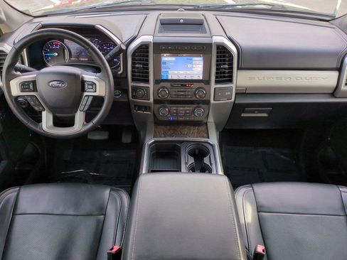 Used 2019 Ford F250 Lariat w/ Lariat Ultimate Package image 15