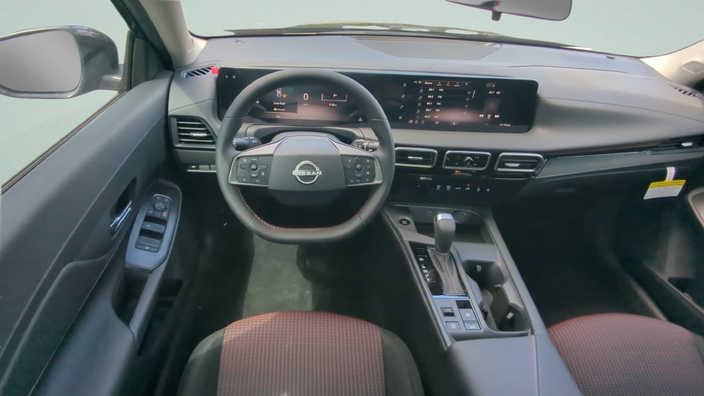 Certified 2026 Nissan Sentra SR w/ Floor Mat Package FWD image 19