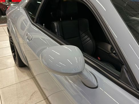 Used 2020 Dodge Challenger SRT Hellcat Redeye image 18