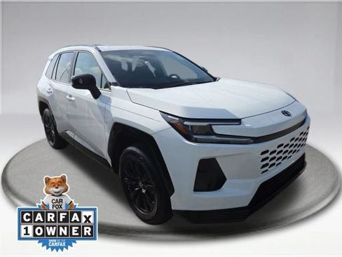 Used 2026 Toyota RAV4 SE w/ Convenience Package FWD image 2