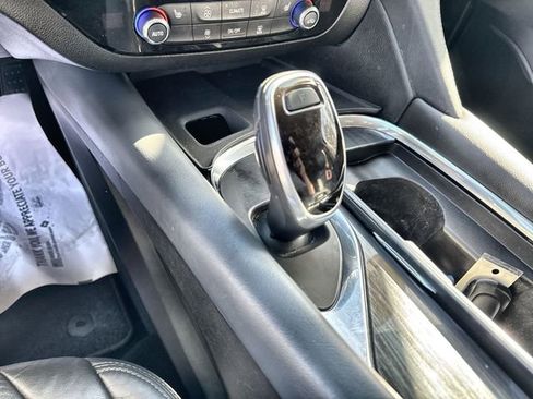 Used 2018 Buick Enclave Essence image 27