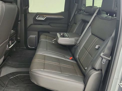 New 2026 Chevrolet Silverado 1500 High Country w/ High Country Premium Package AWD/4WD image 29
