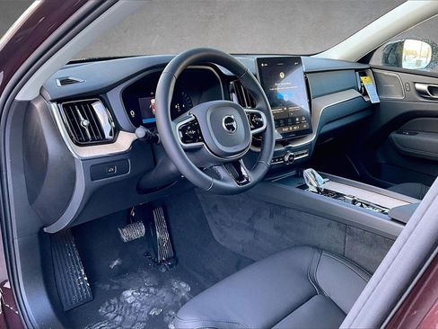 New 2026 Volvo XC60 B5 Plus w/ Protection Package Premier image 7