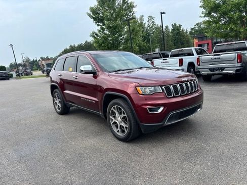 Used 2019 Jeep Grand Cherokee Limited AWD/4WD image 4