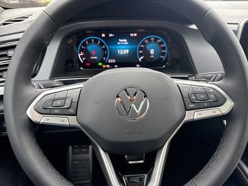 New 2026 Volkswagen Atlas Cross Sport SEL R-Line AWD/4WD image 12