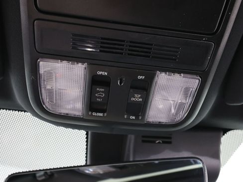 Used 2023 Honda Passport EX-L image 39