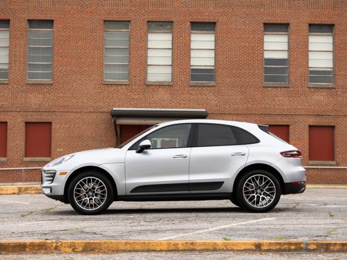 Used 2018 Porsche Macan S AWD/4WD image 12