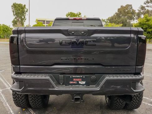 New 2026 GMC Sierra 3500 Denali Ultimate AWD/4WD image 14