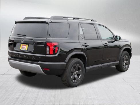 Certified 2026 Honda Passport RTL image 7