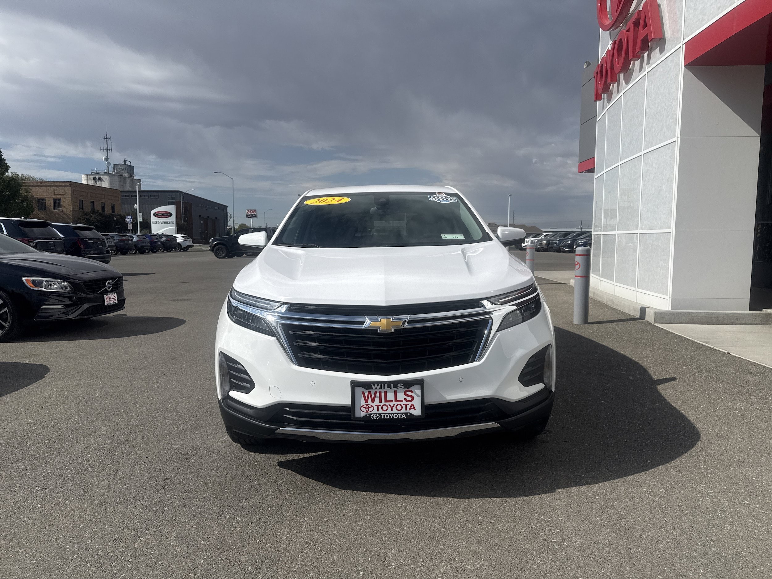 Used 2024 Chevrolet Equinox LT AWD/4WD image 5