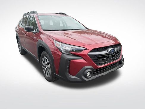 Used 2024 Subaru Outback Premium image 2