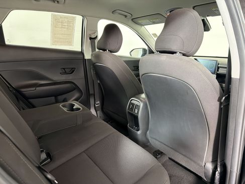 Used 2024 Hyundai Kona SEL AWD/4WD image 29