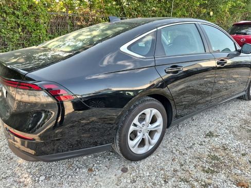 Used 2025 Honda Accord LX image 3