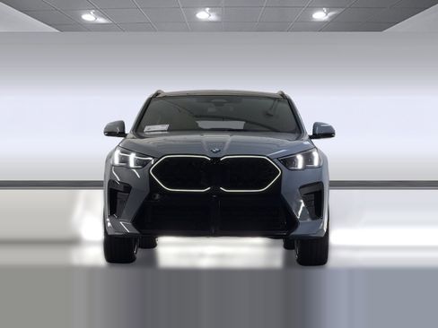 New 2026 BMW X2 xDrive28i w/ Technology Package AWD/4WD image 6