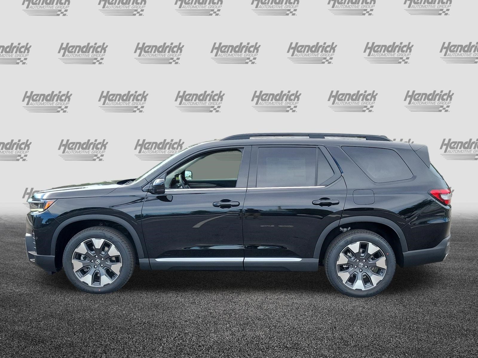 New 2026 Honda Pilot Elite image 4