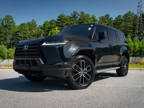 Used 2024 Lexus GX 550 w/ Accessory Package (2T) AWD/4WD image 5