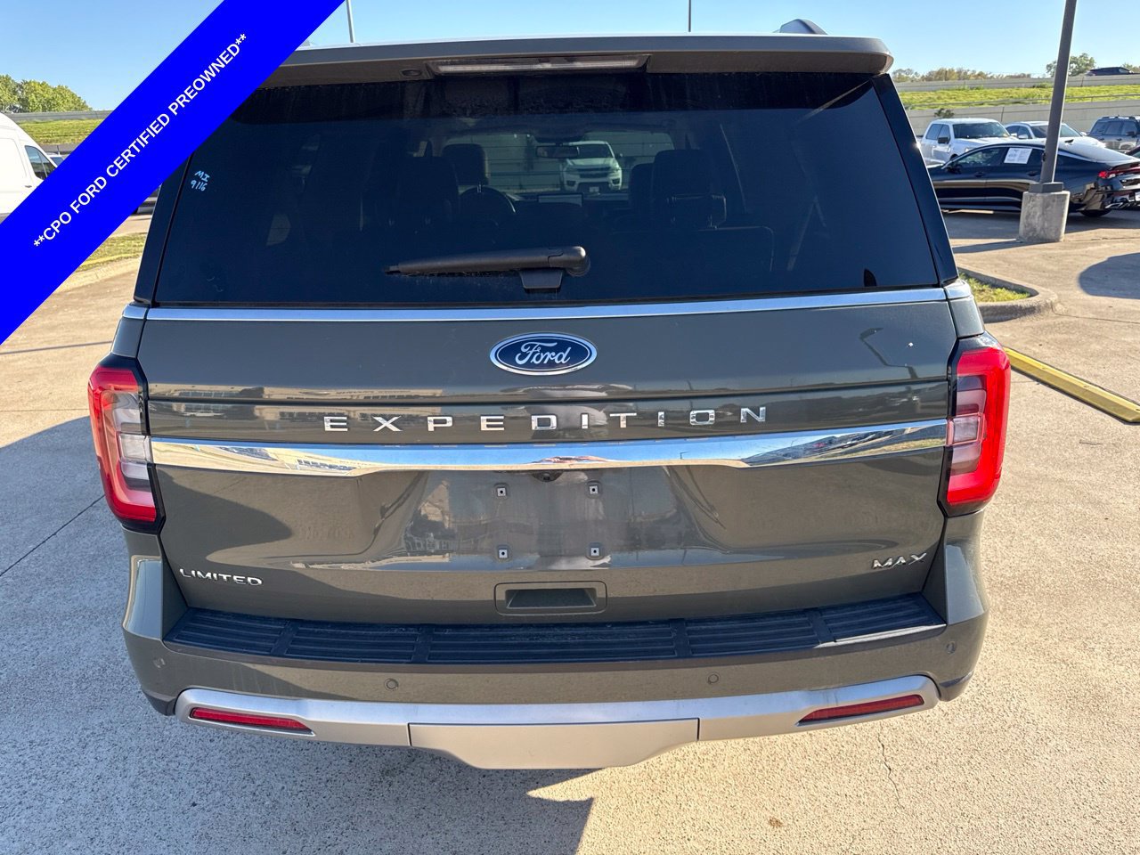 Used 2024 Ford Expedition Max Limited RWD image 10