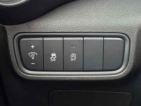 Certified 2024 Kia Soul LX FWD image 29