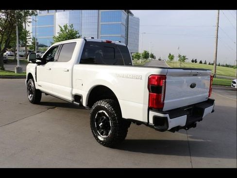 New 2025 Ford F250 Lariat w/ Lariat Ultimate Package image 4