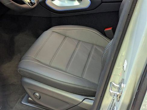 New 2026 Mercedes-Benz GLE 450 4MATIC Coupe image 4