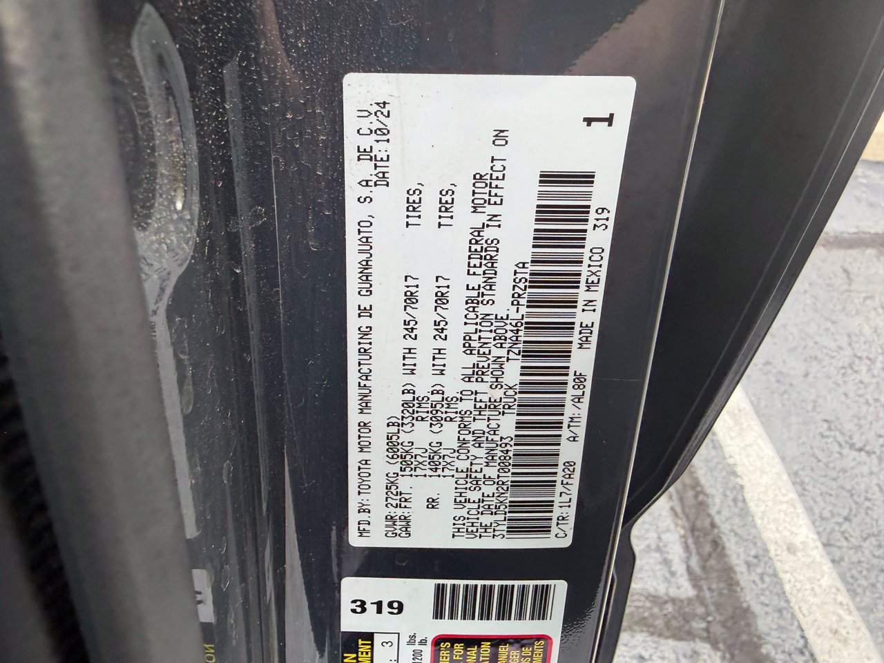 Used 2024 Toyota Tacoma SR AWD/4WD image 12