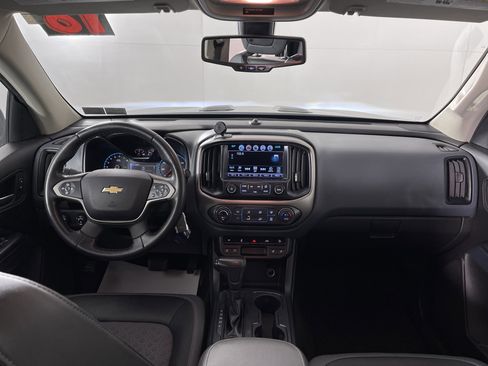 Used 2018 Chevrolet Colorado Z71 image 15