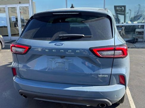 Used 2024 Ford Escape ST-Line w/ Tech Pack #1 AWD/4WD image 4