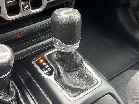 Used 2021 Jeep Wrangler Unlimited Sport image 27