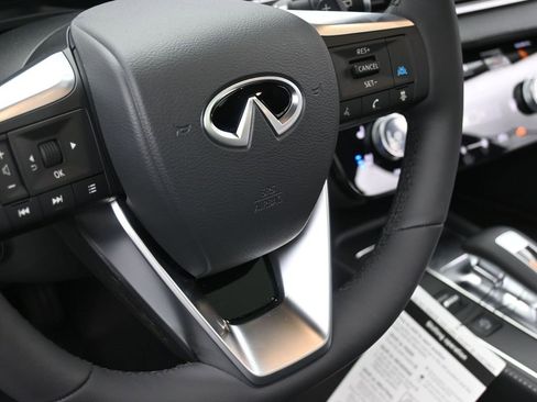 New 2026 INFINITI QX60 Luxe w/ Cargo Package image 13