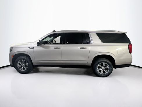 Used 2022 GMC Yukon XL SLE AWD/4WD image 8