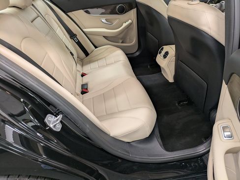 Used 2019 Mercedes-Benz C 300 4MATIC Sedan image 26