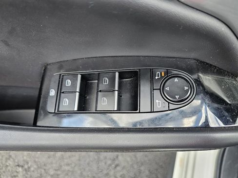 Used 2024 MAZDA MAZDA3 2.5 Turbo Sedan w/Premium Plus image 12