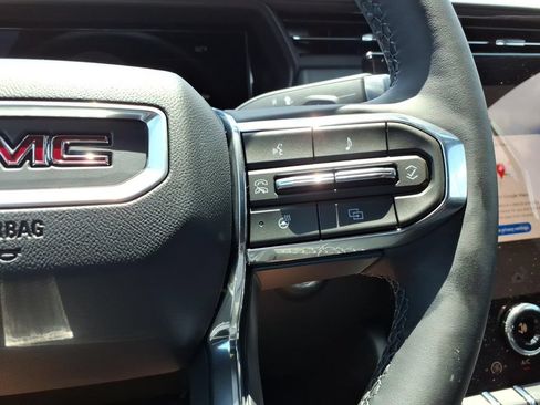 New 2026 GMC Terrain Elevation FWD image 17