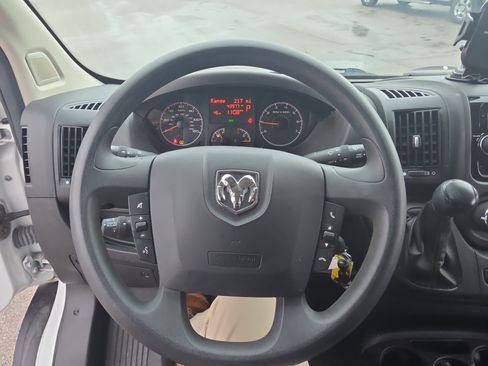 Used 2021 RAM ProMaster 2500 image 12
