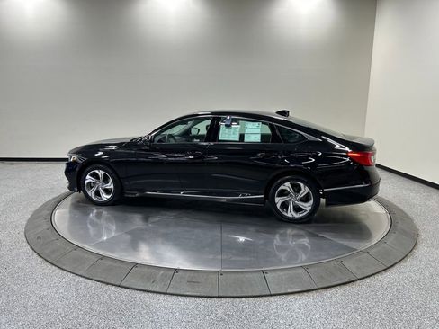 Used 2018 Honda Accord EX-L image 10