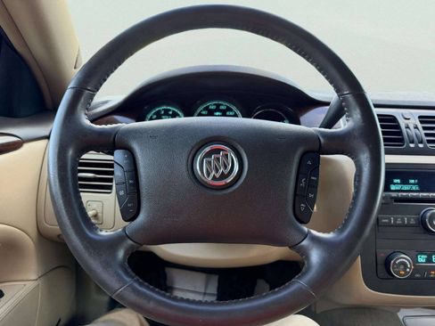 Used 2011 Buick Lucerne CXL FWD image 27