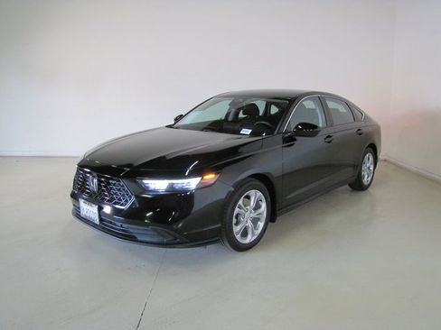 Used 2024 Honda Accord LX image 1