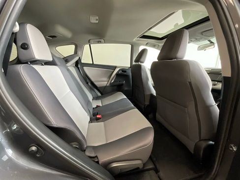 Used 2015 Toyota RAV4 XLE AWD/4WD image 19