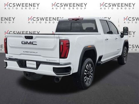 New 2026 GMC Sierra 2500 Denali Ultimate image 5