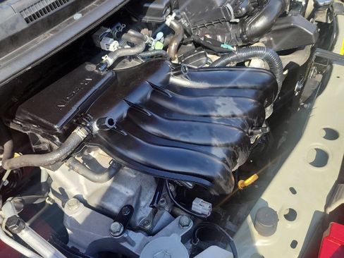 Used 2015 Nissan Versa Note SV FWD image 16
