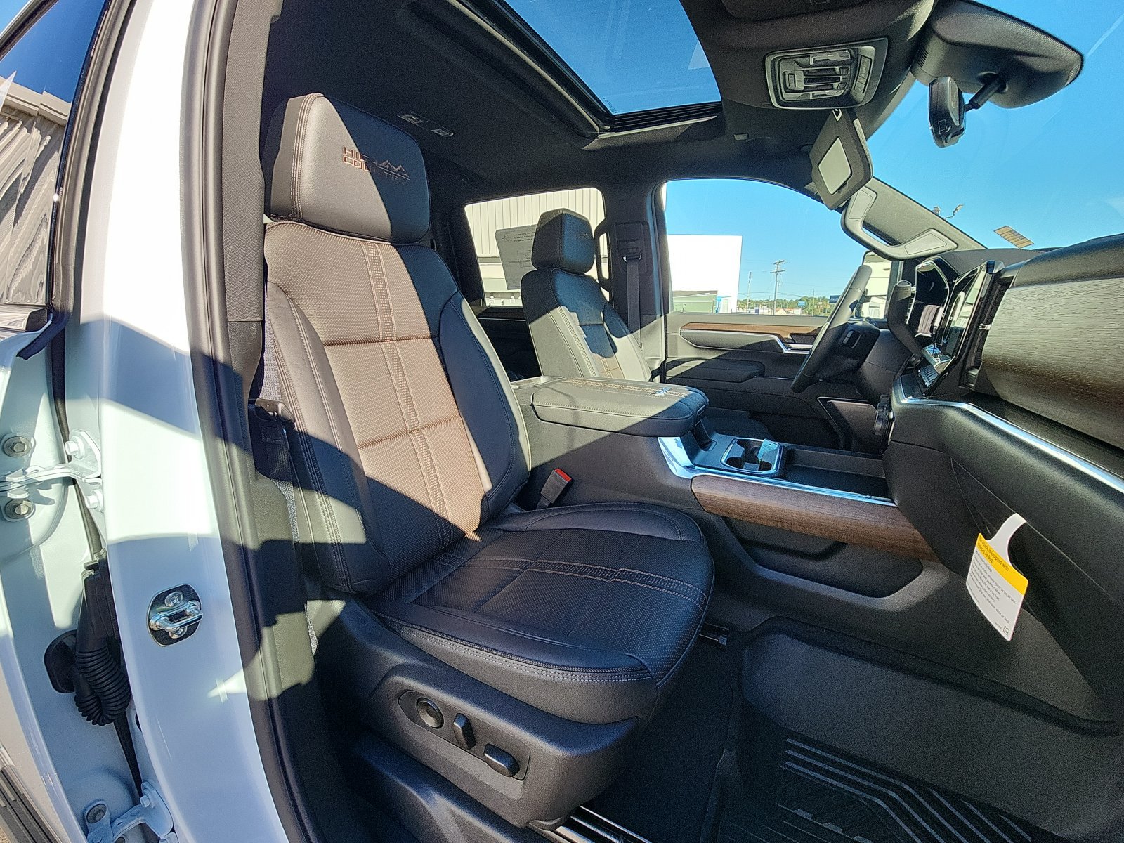 New 2026 Chevrolet Silverado 2500 High Country w/ Technology Package AWD/4WD image 24