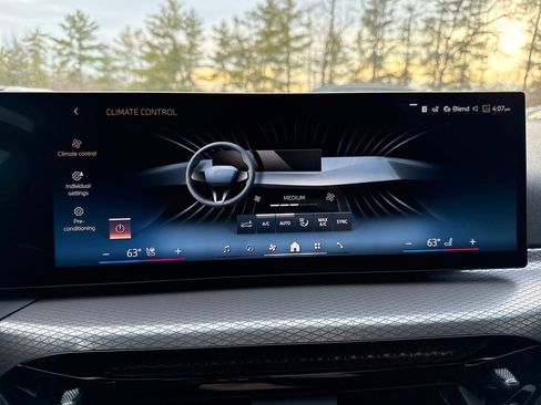 New 2026 BMW 430i xDrive w/ Parking Assistance Package image 19