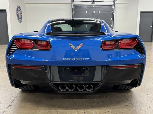 Used 2015 Chevrolet Corvette Stingray Coupe image 11
