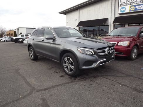 Used 2018 Mercedes-Benz GLC 300 4MATIC image 7