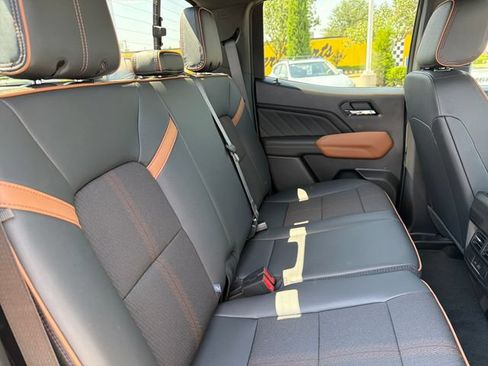 New 2026 GMC Canyon AT4 AWD/4WD image 23