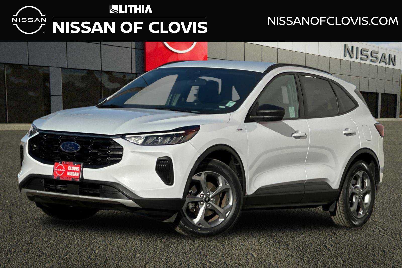 Used 2025 Ford Escape ST-Line FWD image 1