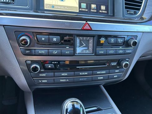 Used 2016 Hyundai Genesis 3.8 w/ Option Group 02 image 27