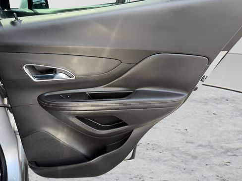Used 2014 Buick Encore FWD image 24